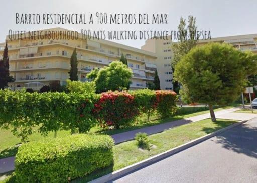 Amplio, Luminoso Y Moderno Apartamento Con Amplia Terraza Y Hermosas Vistas En Exclusiva Urbanizacion Benalmadena Bagian luar foto