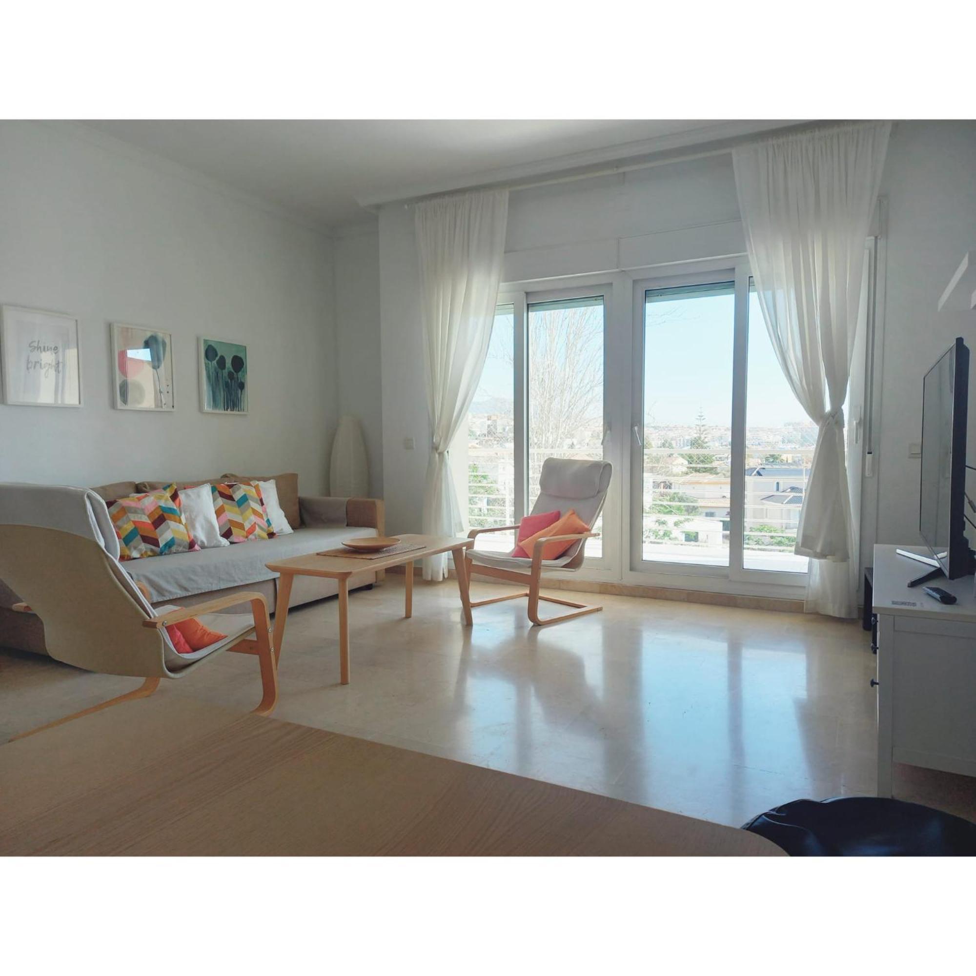 Amplio, Luminoso Y Moderno Apartamento Con Amplia Terraza Y Hermosas Vistas En Exclusiva Urbanizacion Benalmadena Bagian luar foto