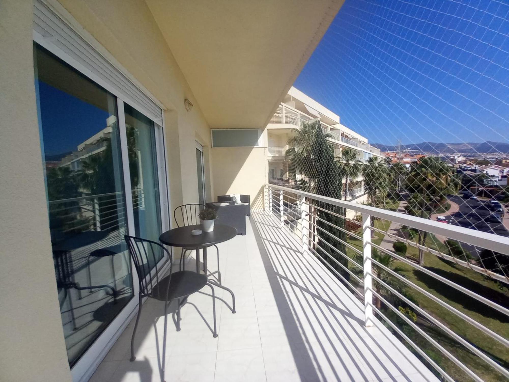 Amplio, Luminoso Y Moderno Apartamento Con Amplia Terraza Y Hermosas Vistas En Exclusiva Urbanizacion Benalmadena Bagian luar foto